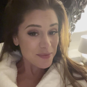 Video by littlecaprice published on May 9,2023 21:40:00 - BestThots