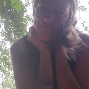 Video by themikaylamiles published on March 29,2023 13:15:00 - BestThots