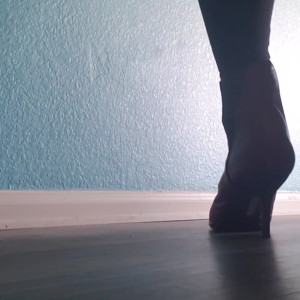 Video by themikaylamiles published on March 28,2023 20:11:00 - BestThots