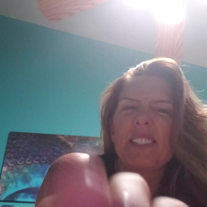 Video by themikaylamiles published on August 8,2023 00:48:00 - BestThots