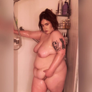 Video by thickhungryhoney published on August 19,2023 00:52:00 - BestThots