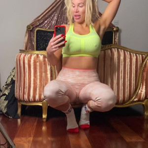 Video by rebeccamoreuk published on April 19,2023 18:38:00 - BestThots