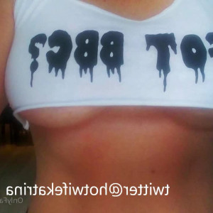 Video by hotwifekatrinafree published on April 15,2023 18:55:00 - BestThots