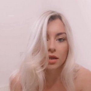 ellehunter #9086424