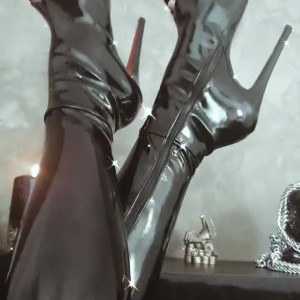 Video by krissamistress published on May 27,2023 16:48:00 - BestThots