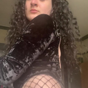 Video by badlilbella published on May 24,2023 20:03:00 - BestThots