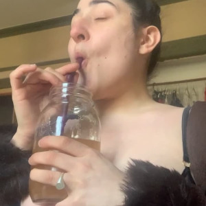 Video by badlilbella published on March 5,2023 03:34:00 - BestThots