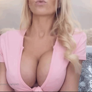 Video by callieskyenude published on July 26,2023 18:40:00 - BestThots