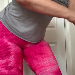 Video by latinamilfnyc published on August 22,2023 18:11:27 - BestThots