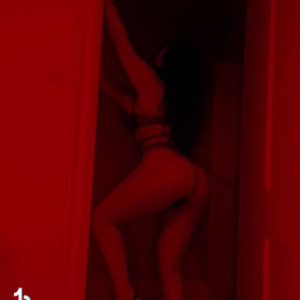 Video by irezilcouple published on March 10,2023 16:34:00 - BestThots