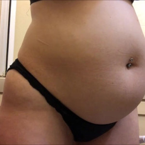 Video by swollenbellygirl published on April 4,2023 10:27:00 - BestThots