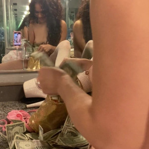 Video by datstripperkiki published on March 7,2023 17:05:00 - BestThots