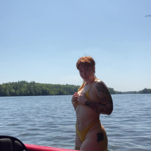 Video by skylarshark published on April 6,2023 23:01:00 - BestThots