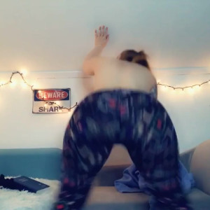 Video by skylarshark published on April 5,2023 23:14:00 - BestThots