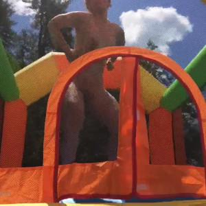 Video by skylarshark published on August 10,2023 01:54:00 - BestThots