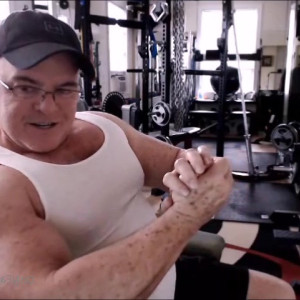 Video by flexbigmuscle published on June 14,2023 19:14:00 - BestThots