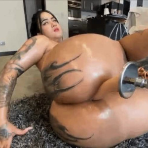 Video by nyablu published on April 17,2023 11:33:00 - BestThots