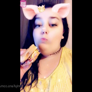 Video by summermarshmallow published on April 19,2023 22:01:00 - BestThots