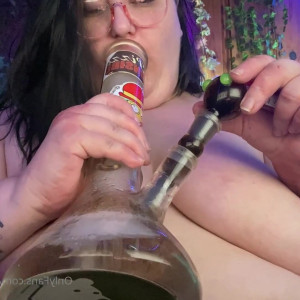 Video by summermarshmallow published on June 18,2023 05:13:00 - BestThots