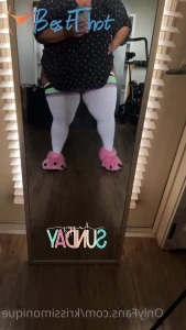 krissimonique #9739444