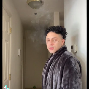 Video by tattedtommy1 published on May 13,2023 14:09:00 - BestThots