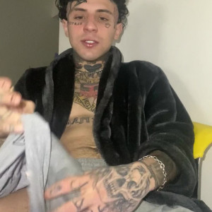 Video by tattedtommy1 published on March 3,2023 18:58:00 - BestThots