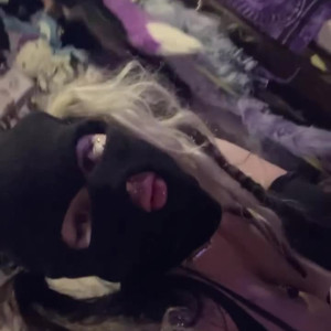 Video by daintywaifu published on April 5,2023 19:19:00 - BestThots