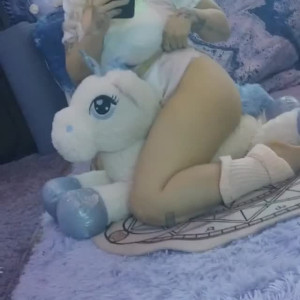 Video by daintywaifu published on April 14,2023 20:16:00 - BestThots