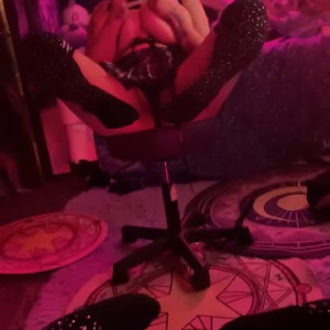 Video by daintywaifu published on April 3,2023 17:06:00 - BestThots