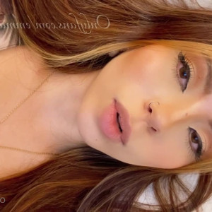 Video by emma_55 published on April 3,2023 23:10:00 - BestThots