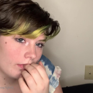 Video by goblinqueenfree published on June 27,2023 14:32:00 - BestThots