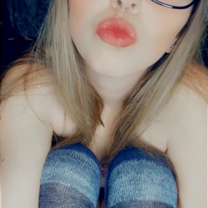allimoonaxxx #5439411