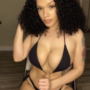 Video by damndasha published on May 3,2023 00:11:00 - BestThots