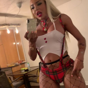 Video by soyfenixer published on June 25,2023 18:13:00 - BestThots