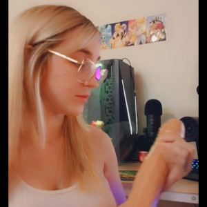 Video by starisstarving published on June 10,2023 21:54:00 - BestThots