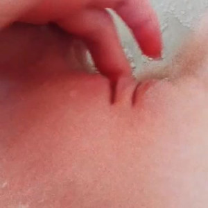 Video by little_bee published on August 22,2023 21:05:26 - BestThots