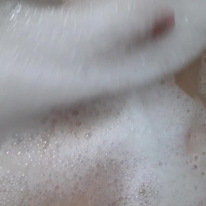 Video by little_bee published on August 22,2023 21:08:40 - BestThots