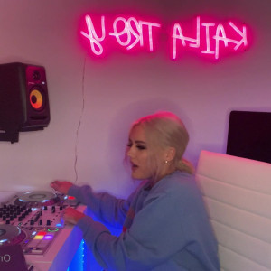 Video by djkailatroy published on April 2,2023 20:14:00 - BestThots