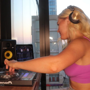 Video by djkailatroy published on June 6,2023 13:22:00 - BestThots