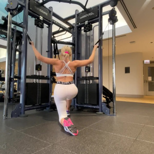 Video by djkailatroy published on April 6,2023 10:40:00 - BestThots