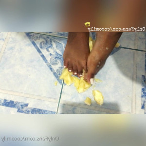cocomily #4606820