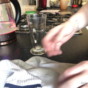 sweatysockq #3511372