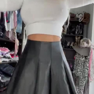 aileentaylorofficial #3917908