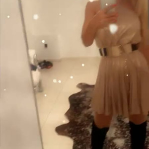 aileentaylorofficial #4207278