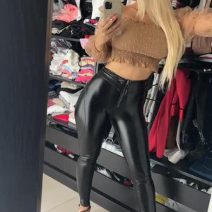 aileentaylorofficial #4566244