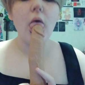 Video by creampuffbunny published on March 12,2023 02:43:00 - BestThots