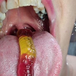 Video by vorequeen published on March 19,2023 23:29:00 - BestThots