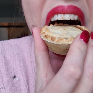 Video by vorequeen published on June 3,2023 07:25:00 - BestThots