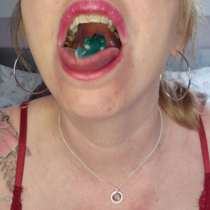 Video by vorequeen published on April 14,2023 08:16:00 - BestThots