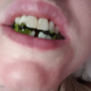 Video by vorequeen published on April 4,2023 08:20:00 - BestThots
